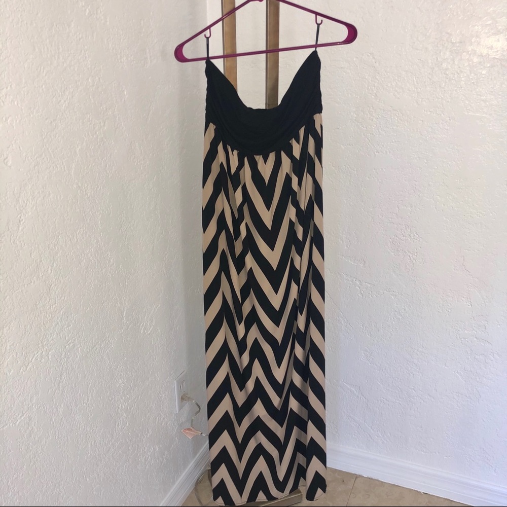 Maxi dress - strapless
